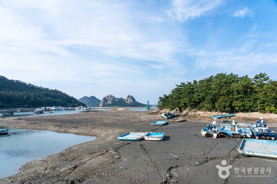 사진: 한국관광공사(공공누리 제1유형) 무녀도 모습 5