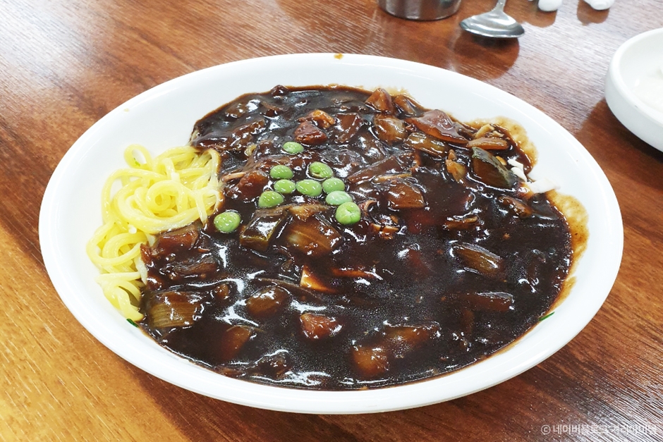 아리울해물짬뽕 음식 3