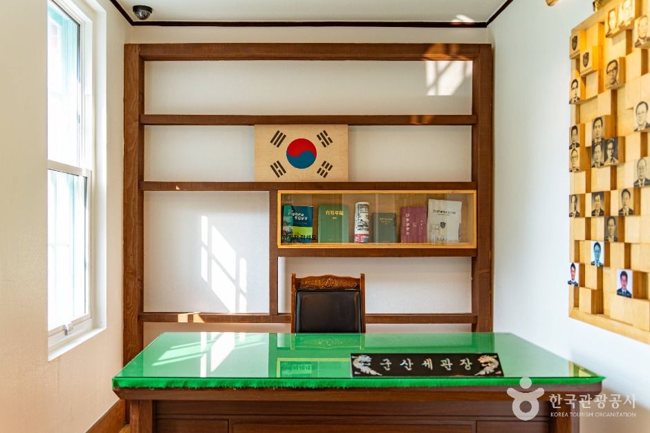 사진: 한국관광공사(공공누리 제1유형) 옛 군산세관 모습 2