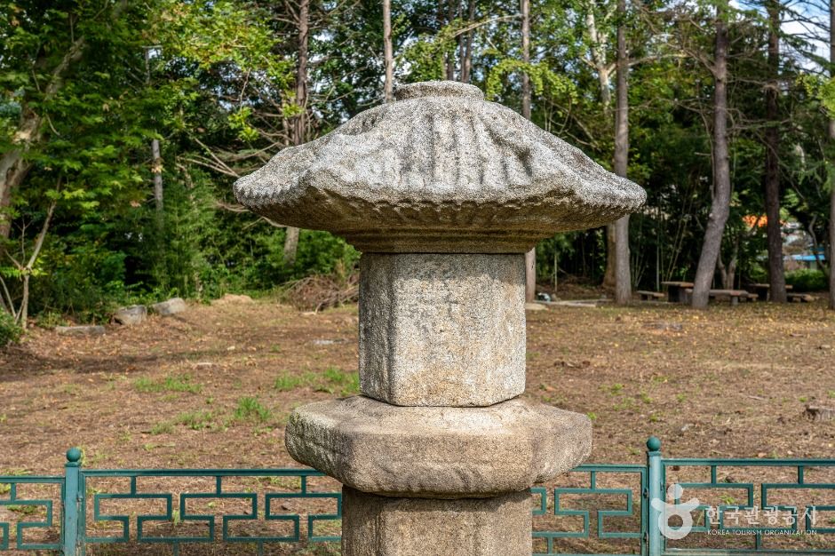 사진: 한국관광공사(공공누리 제1유형) 발산리육각부도 모습 4