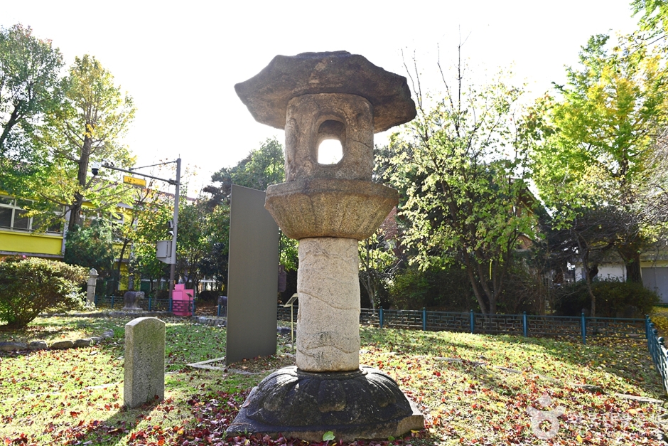 군산 발산리 석등 모습 4