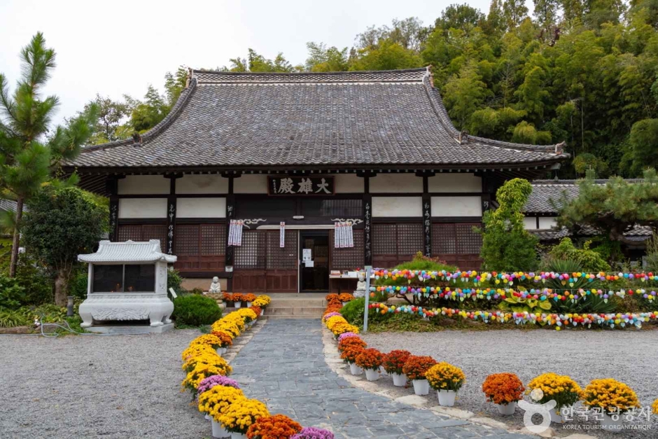 동국사(군산) 모습