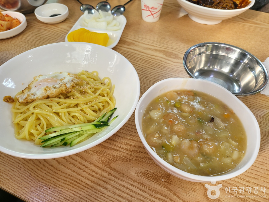 복성루 매장·음식 2